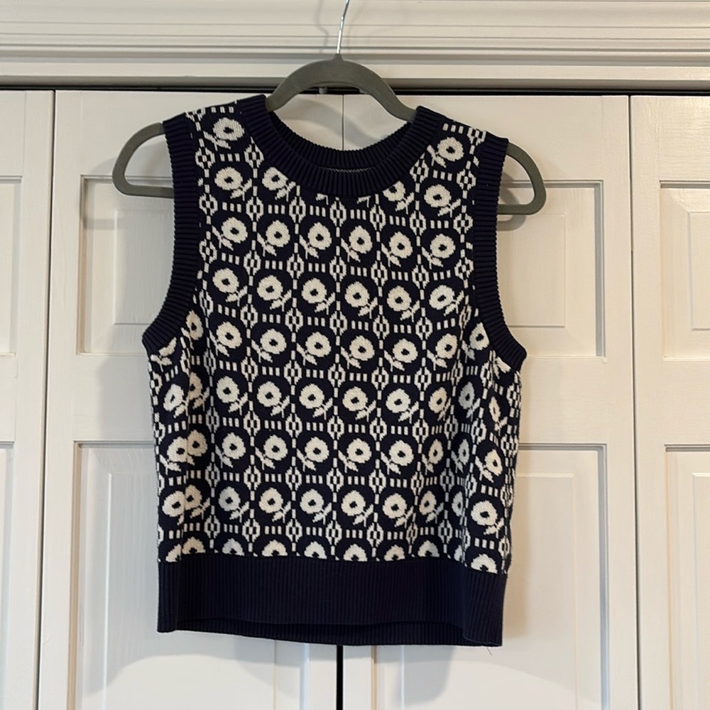 NWT Sweater Vest